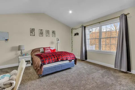 2 Bethpage Court Cortlandt Manor NY 10567
