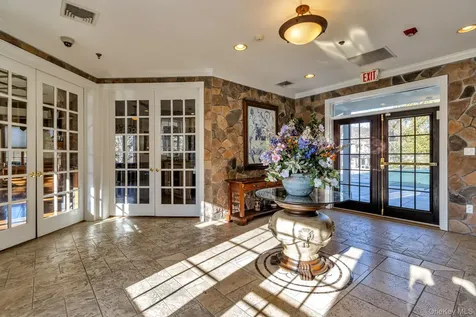 2 Bethpage Court Cortlandt Manor NY 10567