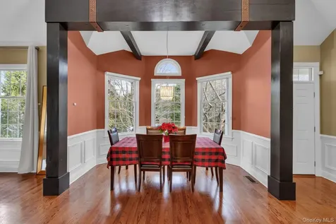 2 Bethpage Court Cortlandt Manor NY 10567