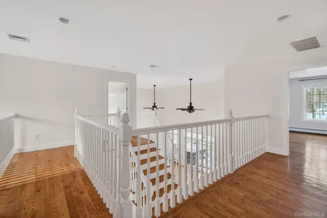 30 Alison Court Kingston NY 12401