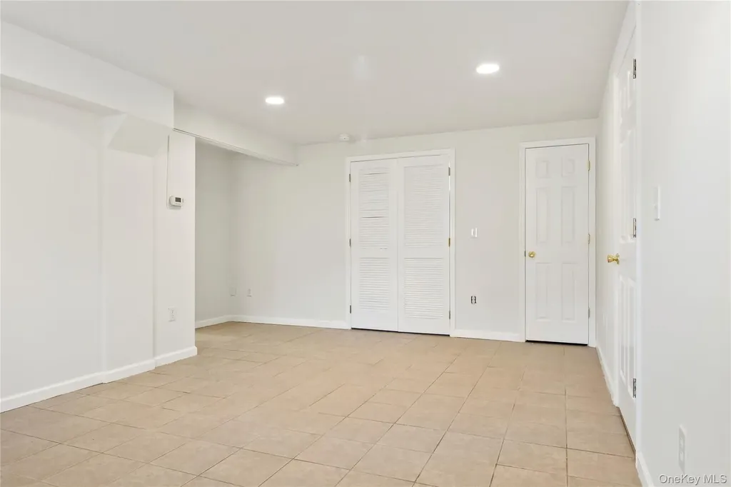 9 Simenovsky Drive Haverstraw NY 10927
