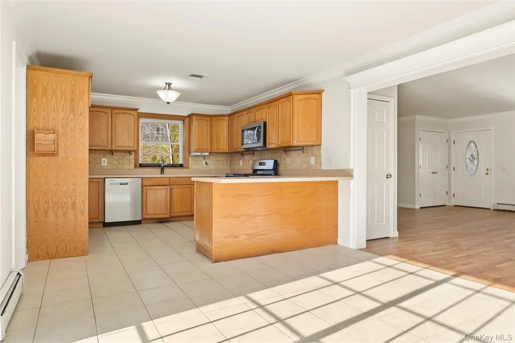 9 Simenovsky Drive Haverstraw NY 10927