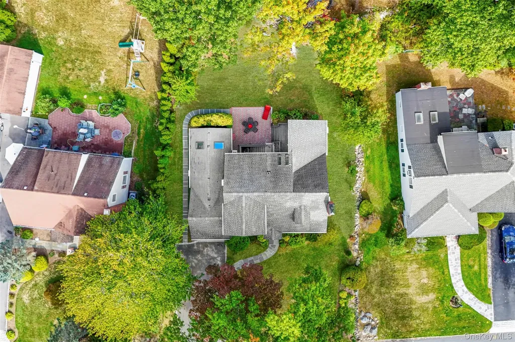 151 Hilburn Road Scarsdale NY 10583