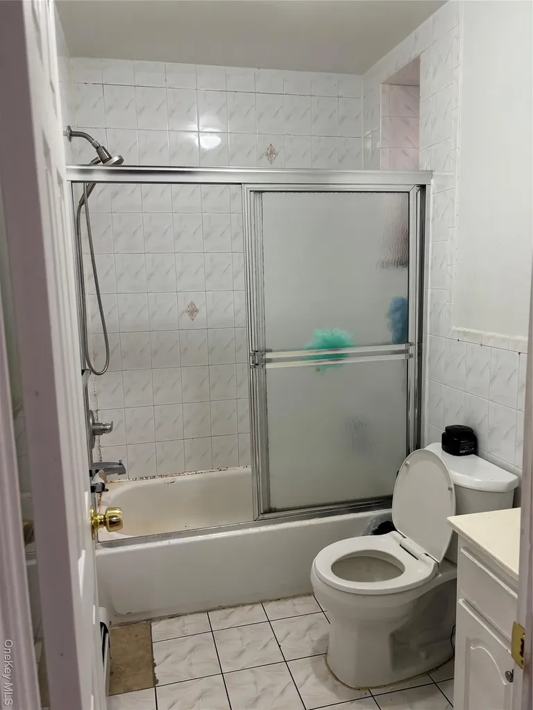 9904 Northern Boulevard Corona NY 11368