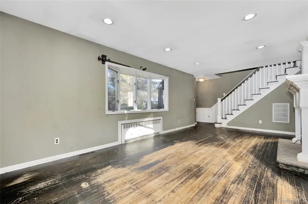 12 Summerset Drive Smithtown NY 11787