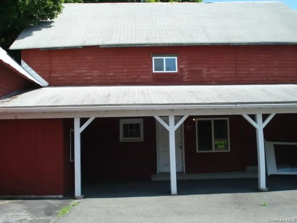 39 State Route 211 Cuddebackville NY 12729
