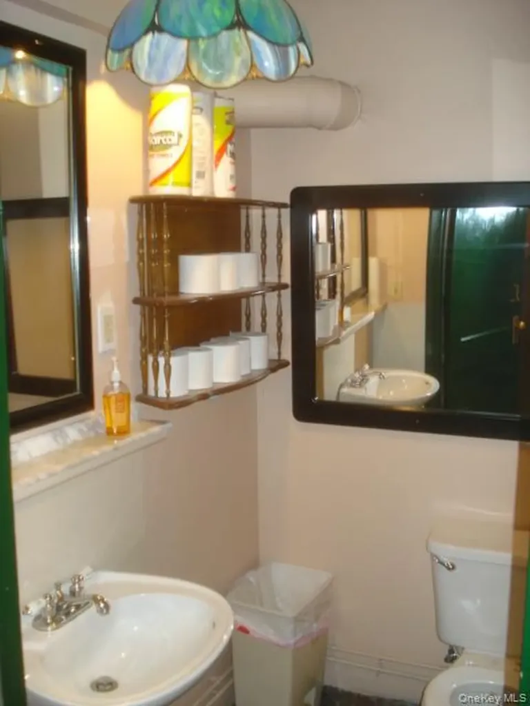 39 State Route 211 Cuddebackville NY 12729