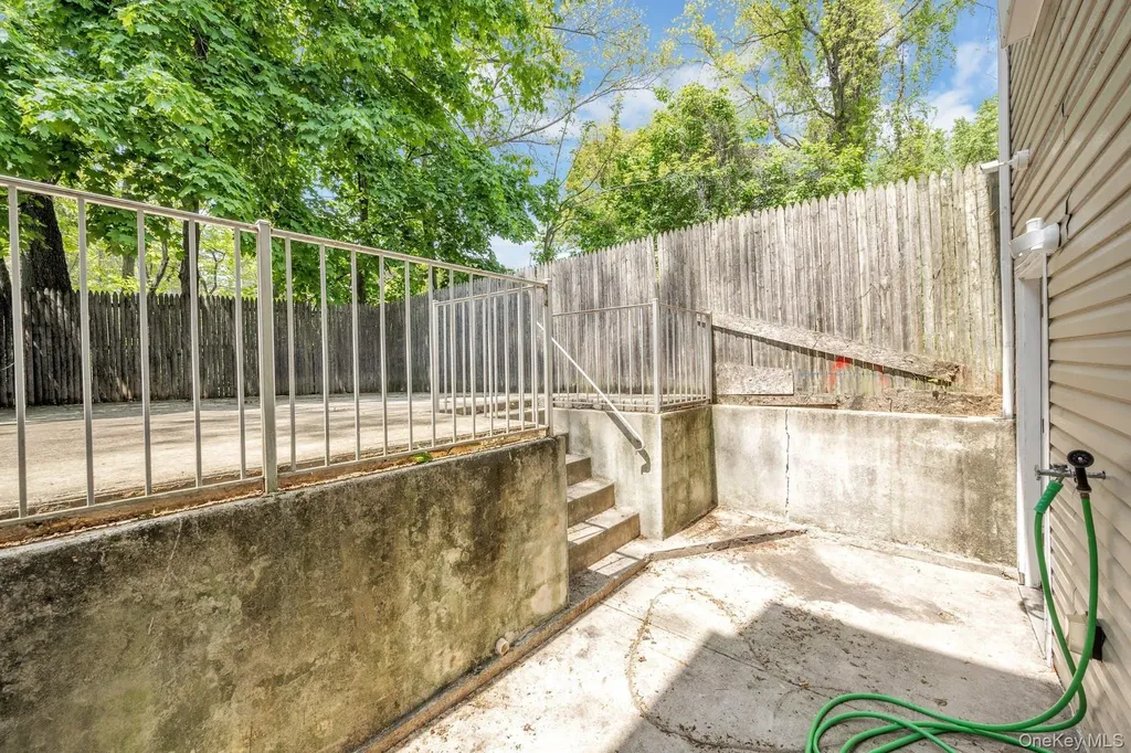 3313 Rombouts Avenue Bronx NY 10475