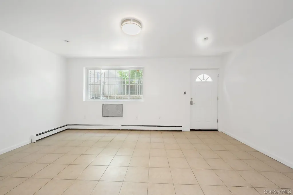 3313 Rombouts Avenue Bronx NY 10475