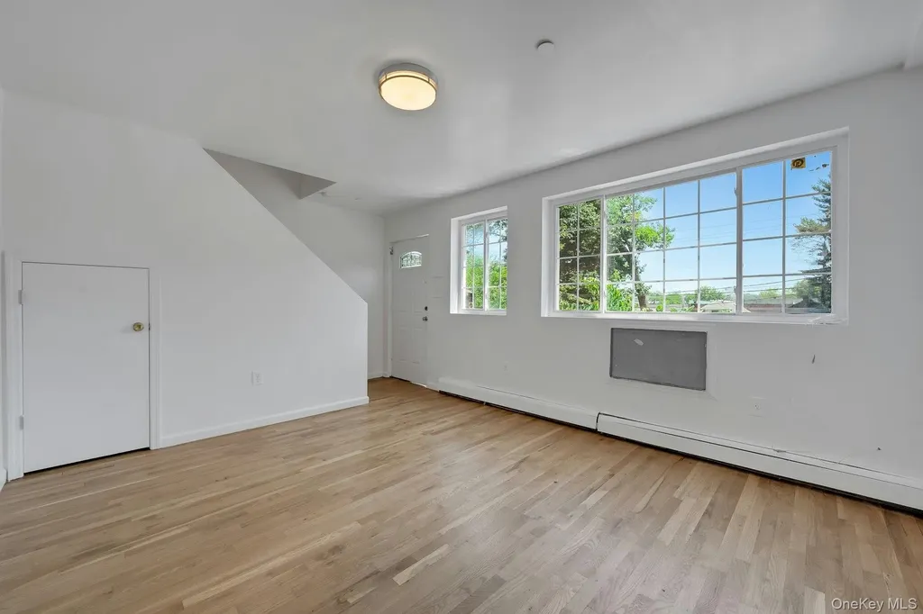 3313 Rombouts Avenue Bronx NY 10475