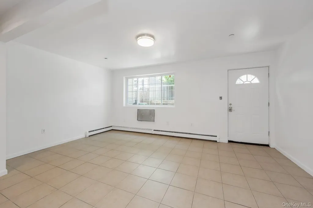 3313 Rombouts Avenue Bronx NY 10475