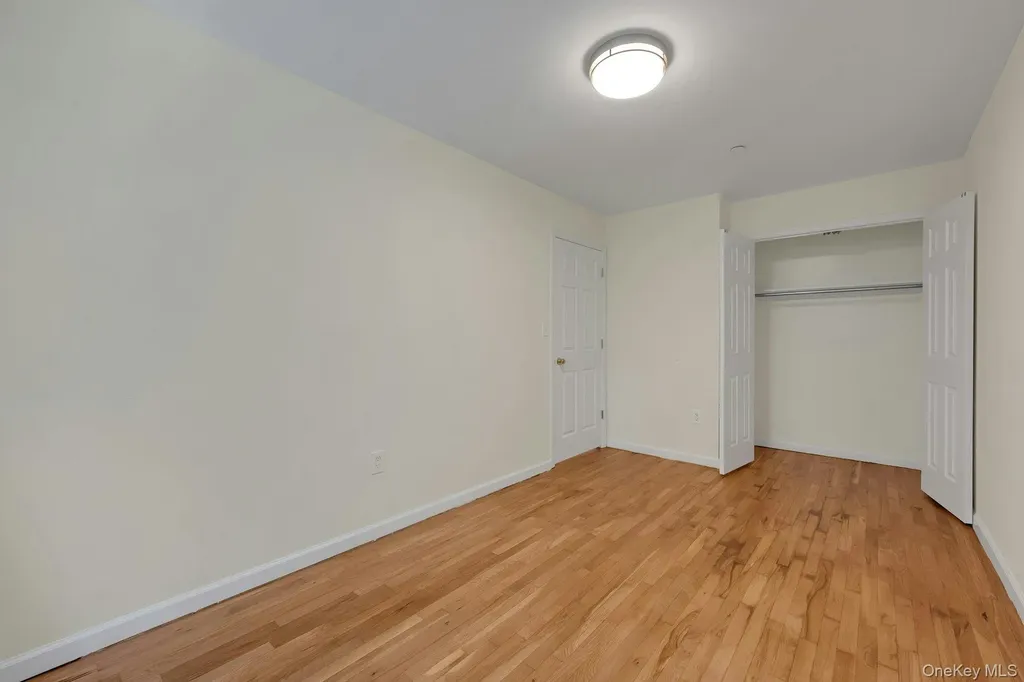 3313 Rombouts Avenue Bronx NY 10475