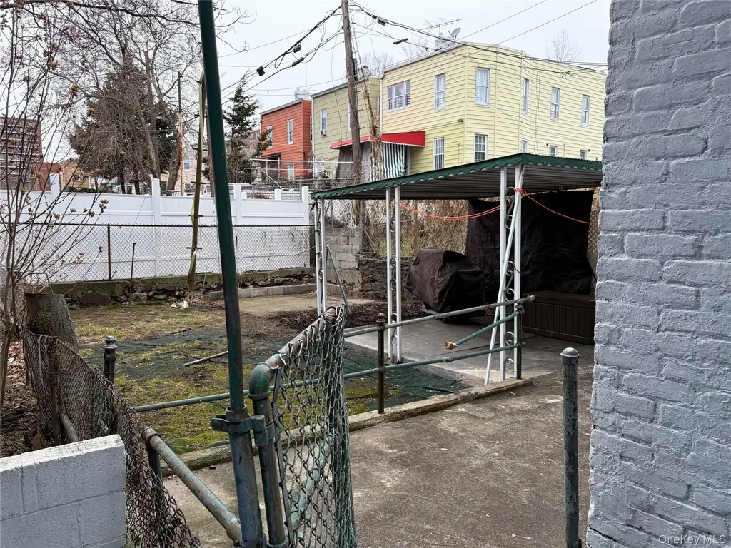 1039 Olmstead Avenue Bronx NY 10472