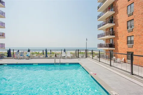 230 W Broadway Long Beach NY 11561