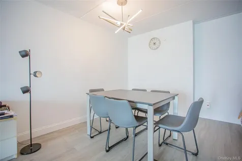 230 W Broadway Long Beach NY 11561