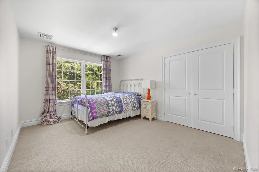 47 Valley Road Old Westbury NY 11568