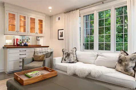 42 Masterton Road Bronxville NY 10708