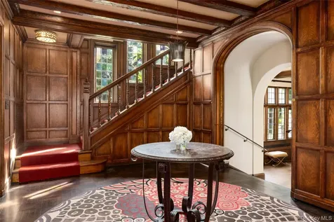 42 Masterton Road Bronxville NY 10708