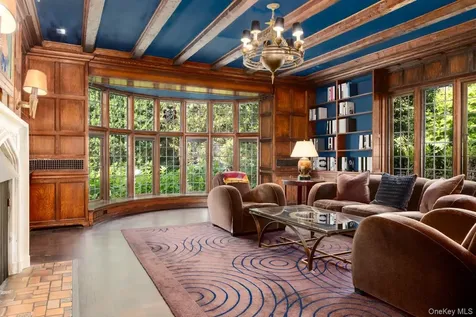 42 Masterton Road Bronxville NY 10708