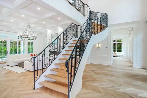 7 Carlton Road Bronxville NY 10708