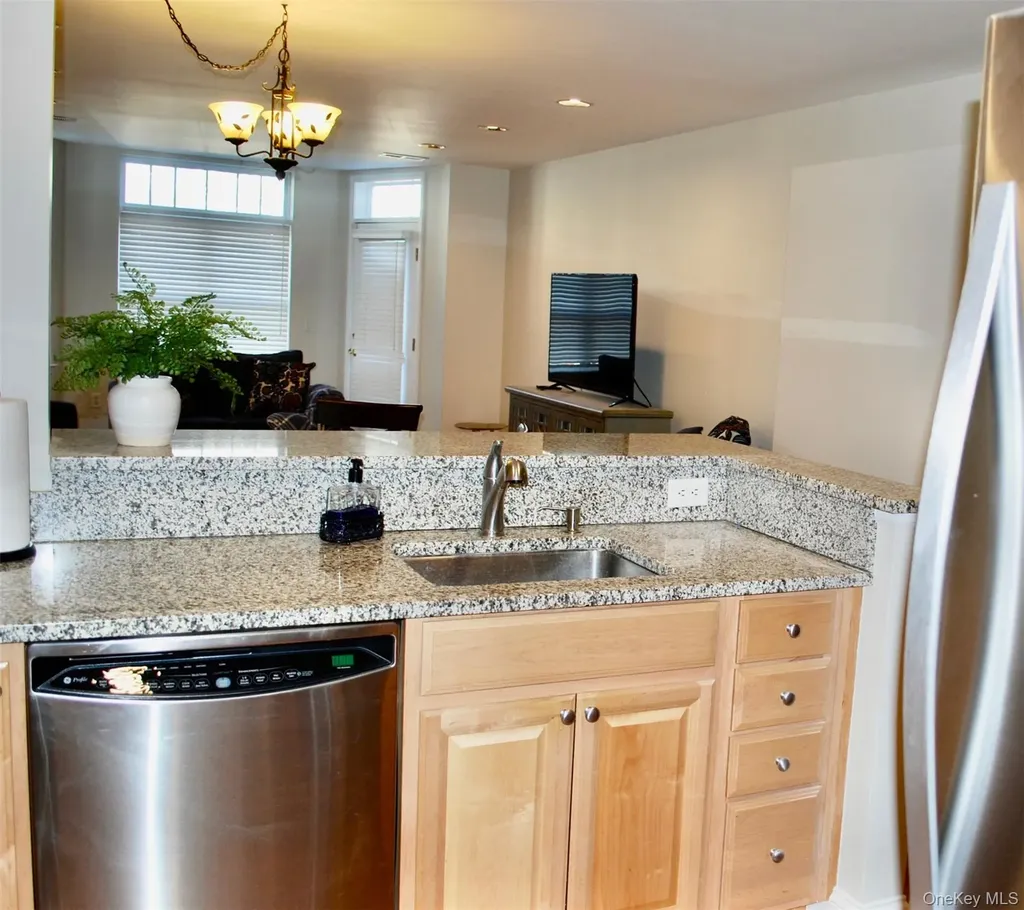 3106 Leeward Drive Haverstraw NY 10927
