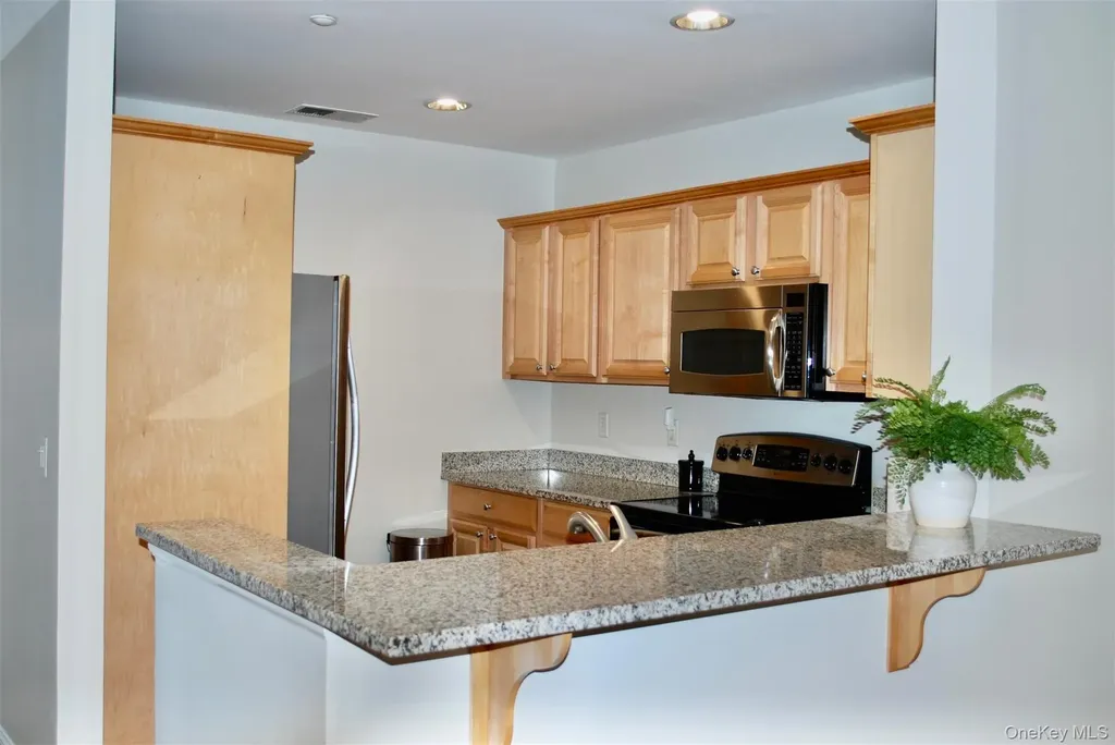 3106 Leeward Drive Haverstraw NY 10927