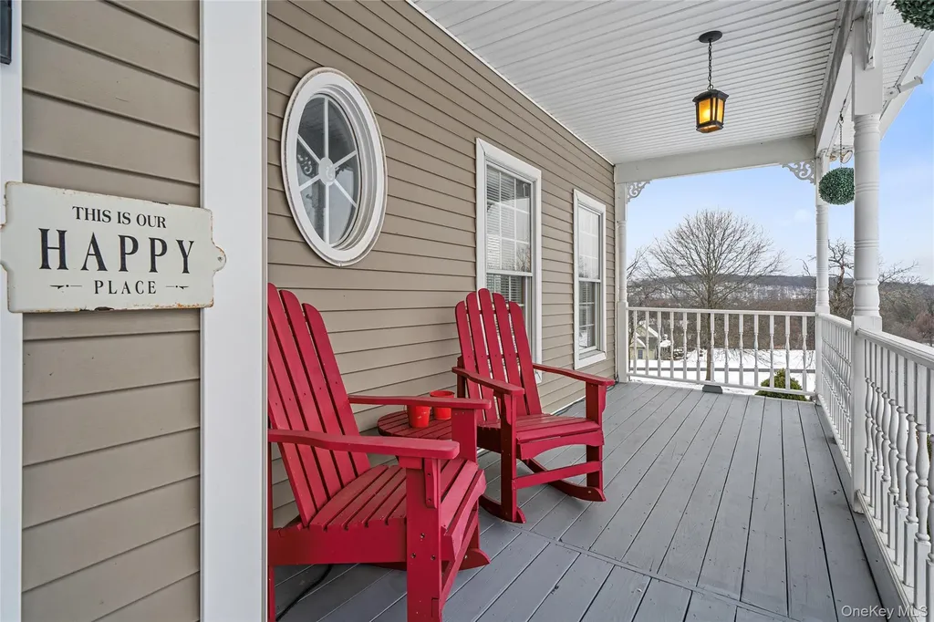 140 Gate Schoolhouse Road New Hampton NY 10958