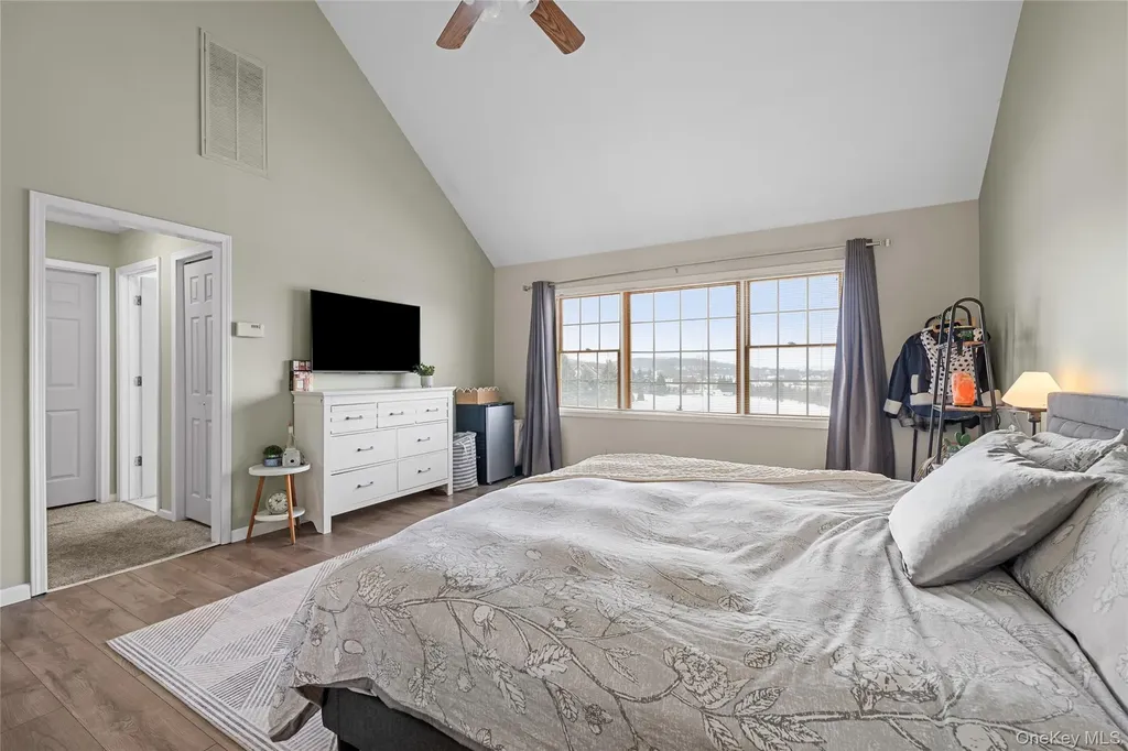 140 Gate Schoolhouse Road New Hampton NY 10958