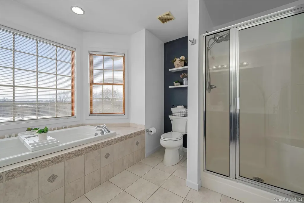 140 Gate Schoolhouse Road New Hampton NY 10958