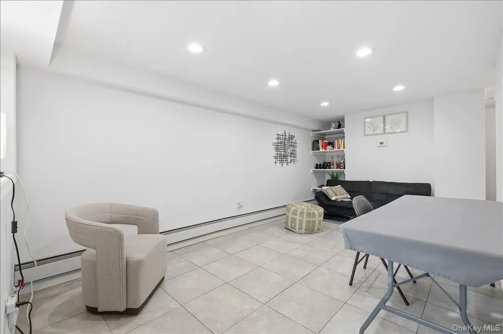 1210 Plainview Avenue Far Rockaway NY 11691