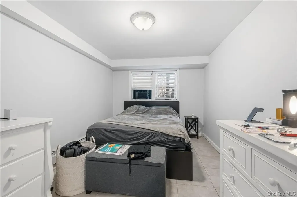 1210 Plainview Avenue Far Rockaway NY 11691