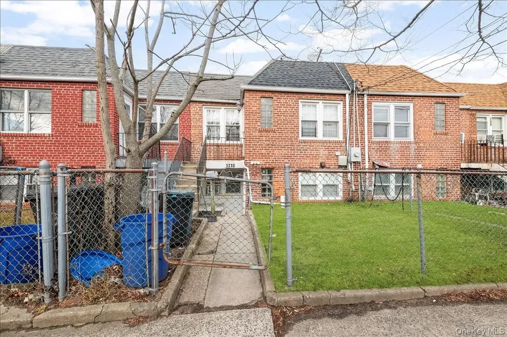 1210 Plainview Avenue Far Rockaway NY 11691
