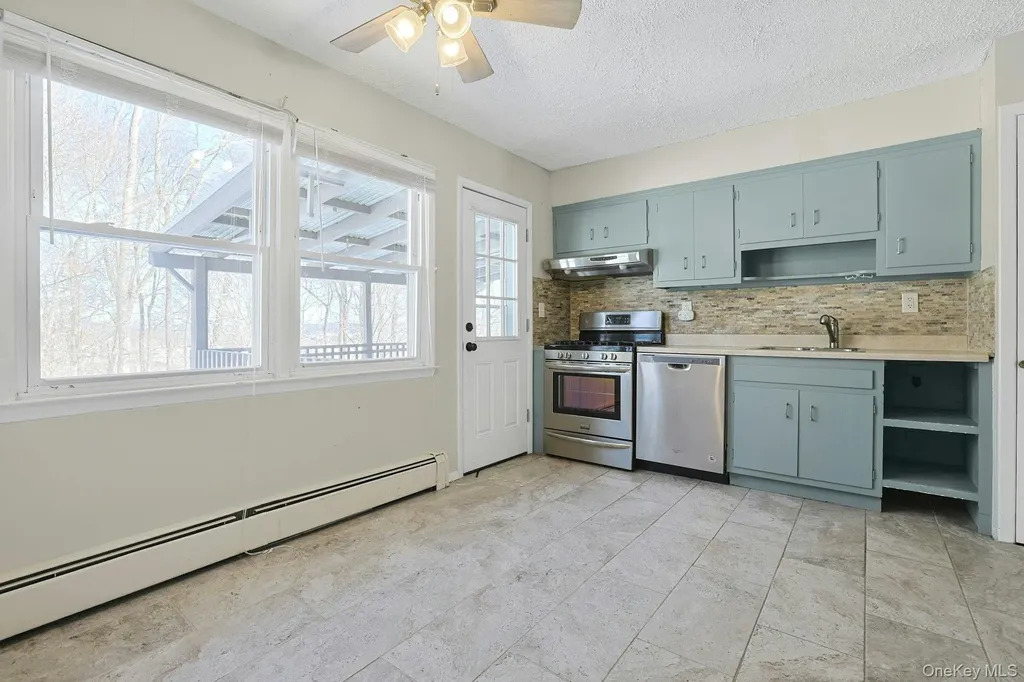 3 Trimble Street Garnerville NY 10923