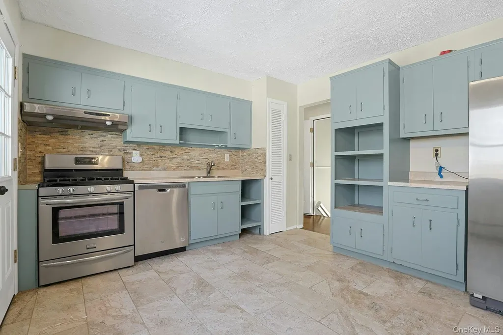 3 Trimble Street Garnerville NY 10923