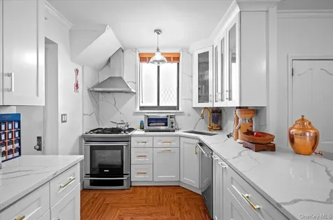 19 Fairway Street Mount Vernon NY 10552