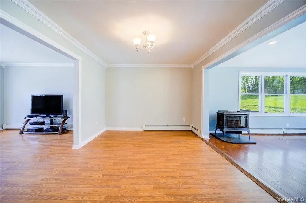11 Catskill Avenue Monroe NY 10950