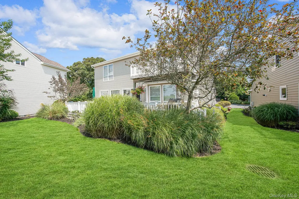 24 Spinnaker Lane East Patchogue NY 11772
