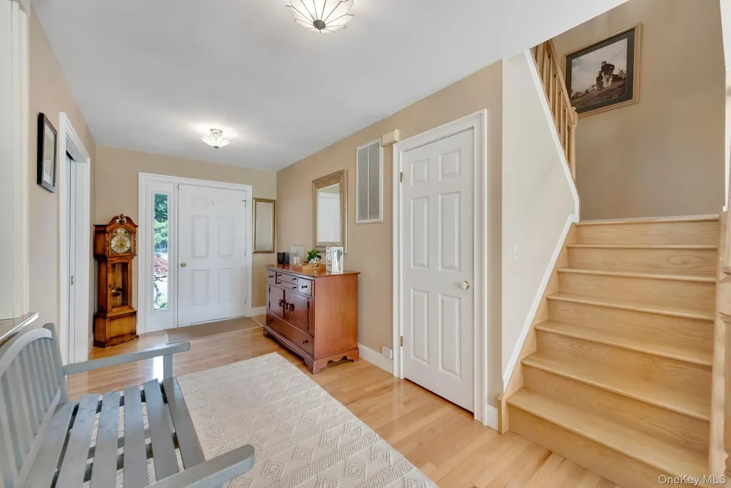 24 Spinnaker Lane East Patchogue NY 11772
