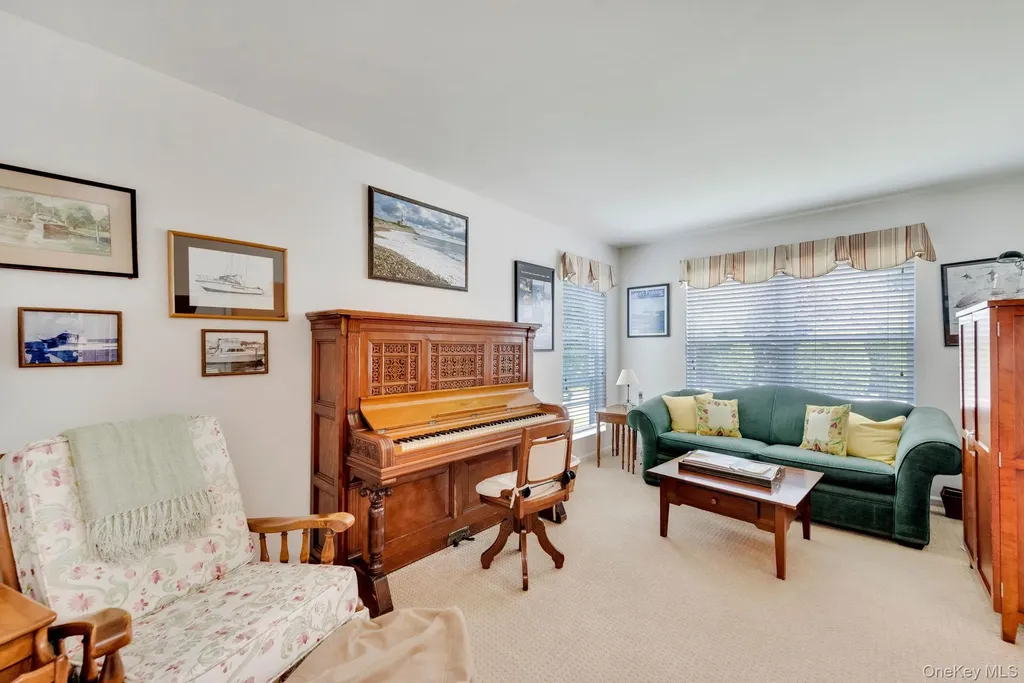 24 Spinnaker Lane East Patchogue NY 11772