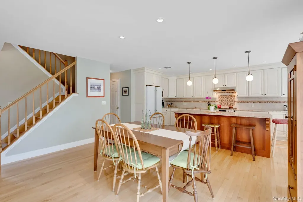 24 Spinnaker Lane East Patchogue NY 11772
