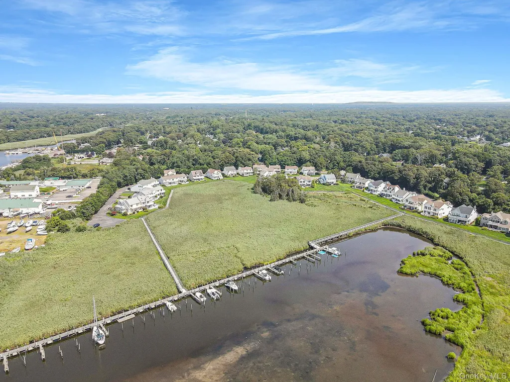 24 Spinnaker Lane East Patchogue NY 11772