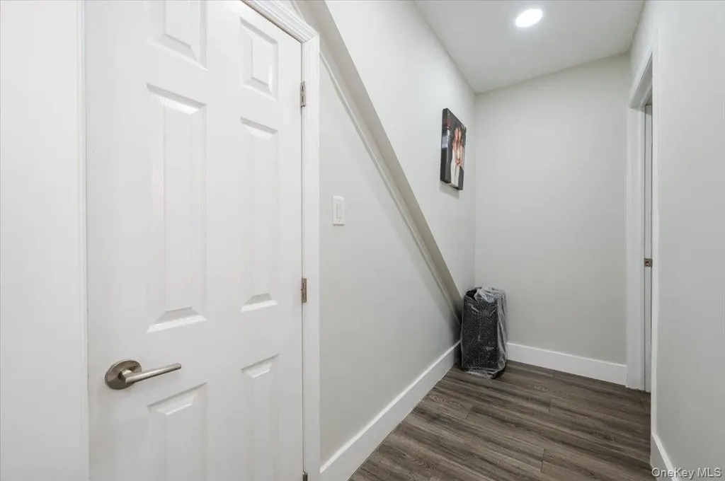 523 Bayview Avenue Cedarhurst NY 11516