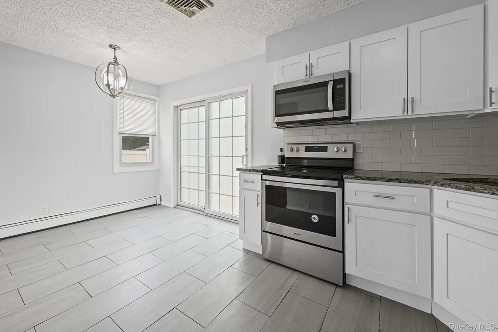96 S Windhorst Avenue Bethpage NY 11714