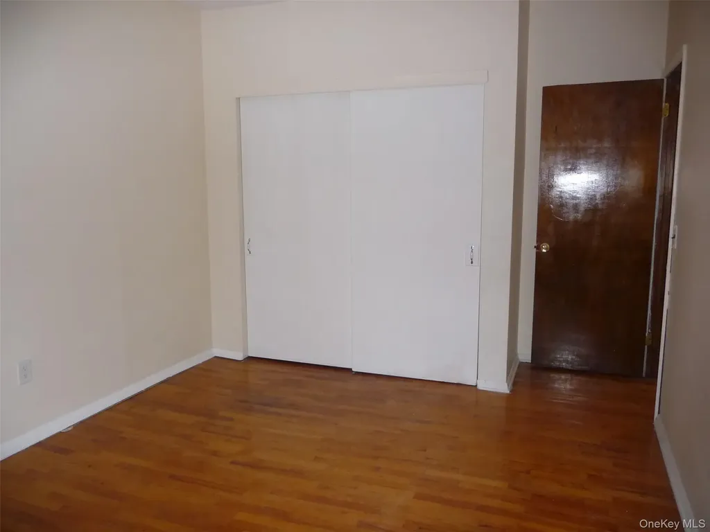12 Shelley Court Middletown NY 10941