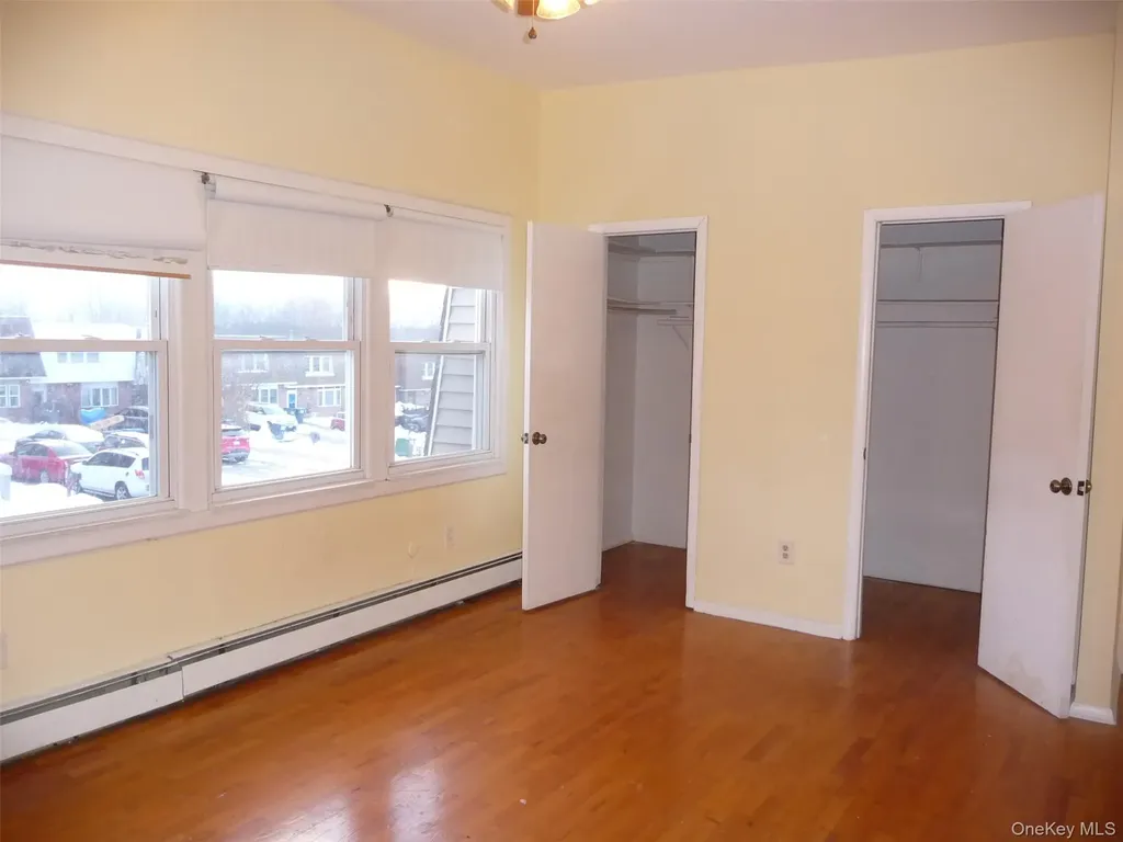 12 Shelley Court Middletown NY 10941