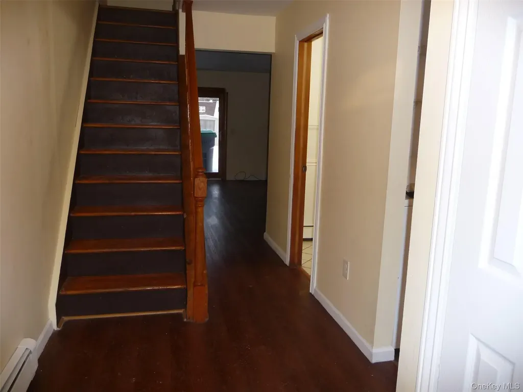 12 Shelley Court Middletown NY 10941
