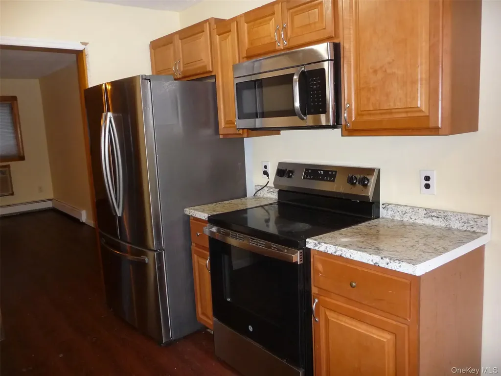 12 Shelley Court Middletown NY 10941