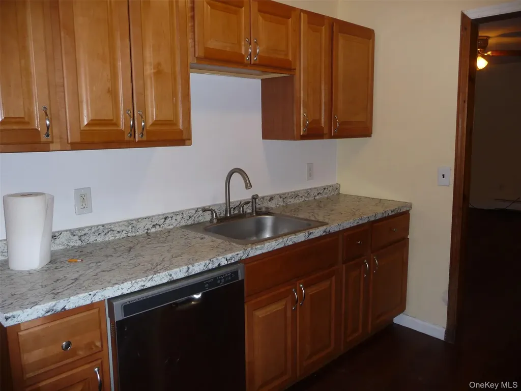12 Shelley Court Middletown NY 10941