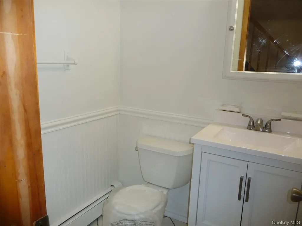12 Shelley Court Middletown NY 10941
