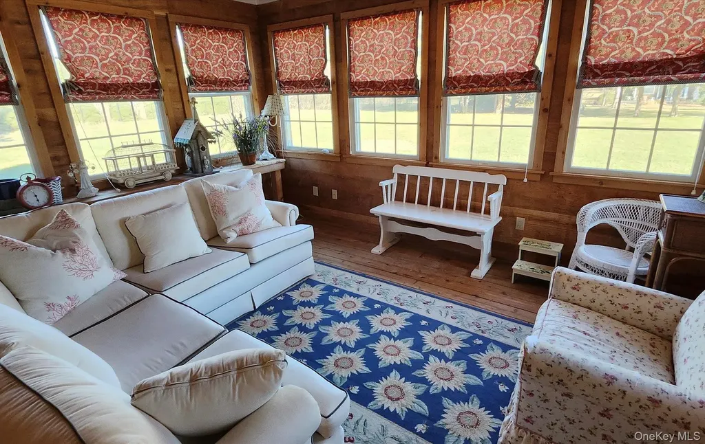 175 Uhl Lane Orient NY 11957
